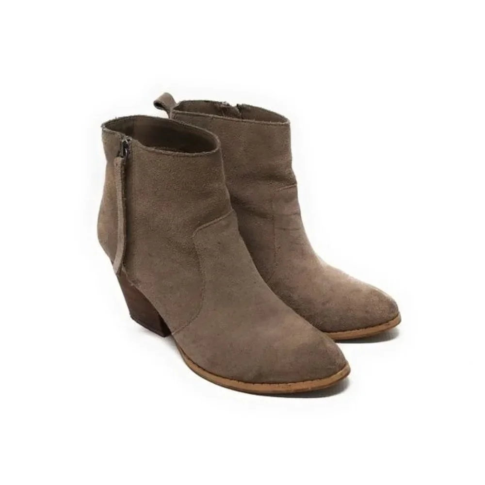 Crown Vintage Lane Suede Ankle Booties in Brown Womens Size 7.5